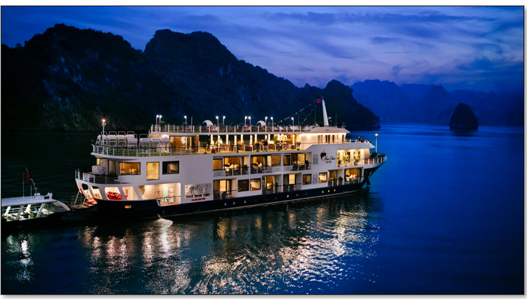 Faire une excursion et passer la nuit sur un bateau