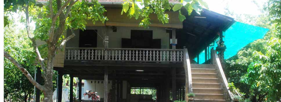 Visiter une maison khmère dans la campagne de Battambang