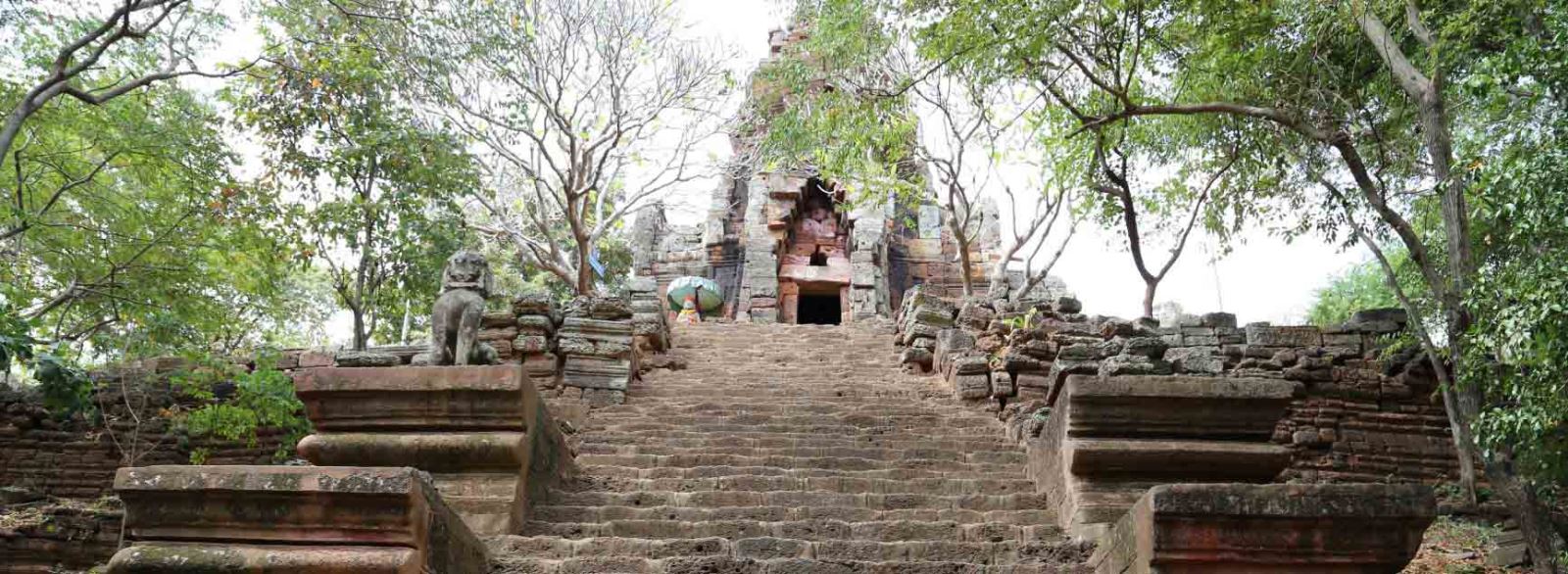 Visiter la colline de Phnom Banan