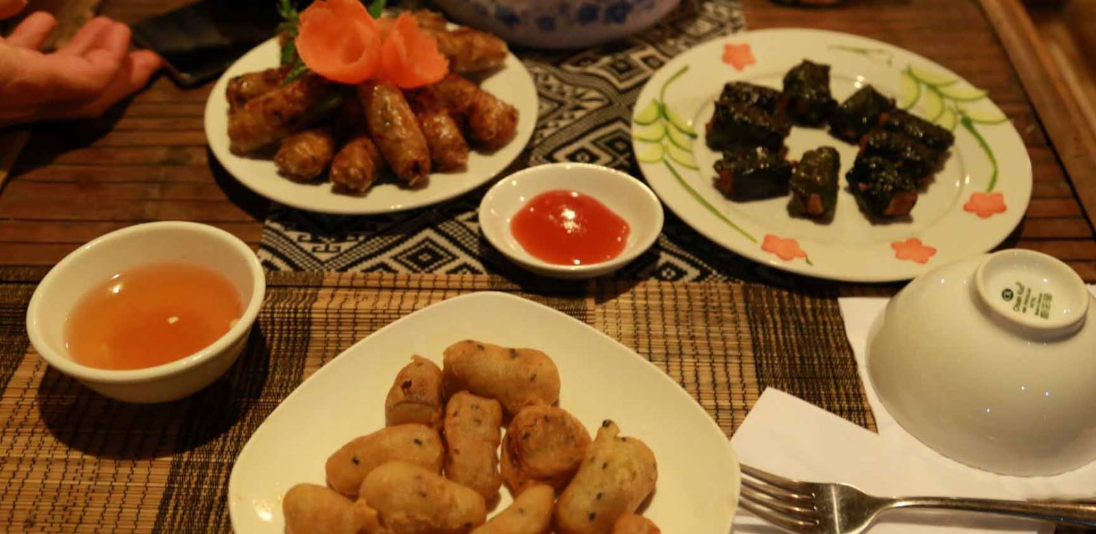 Goûter la cuisine Thaï