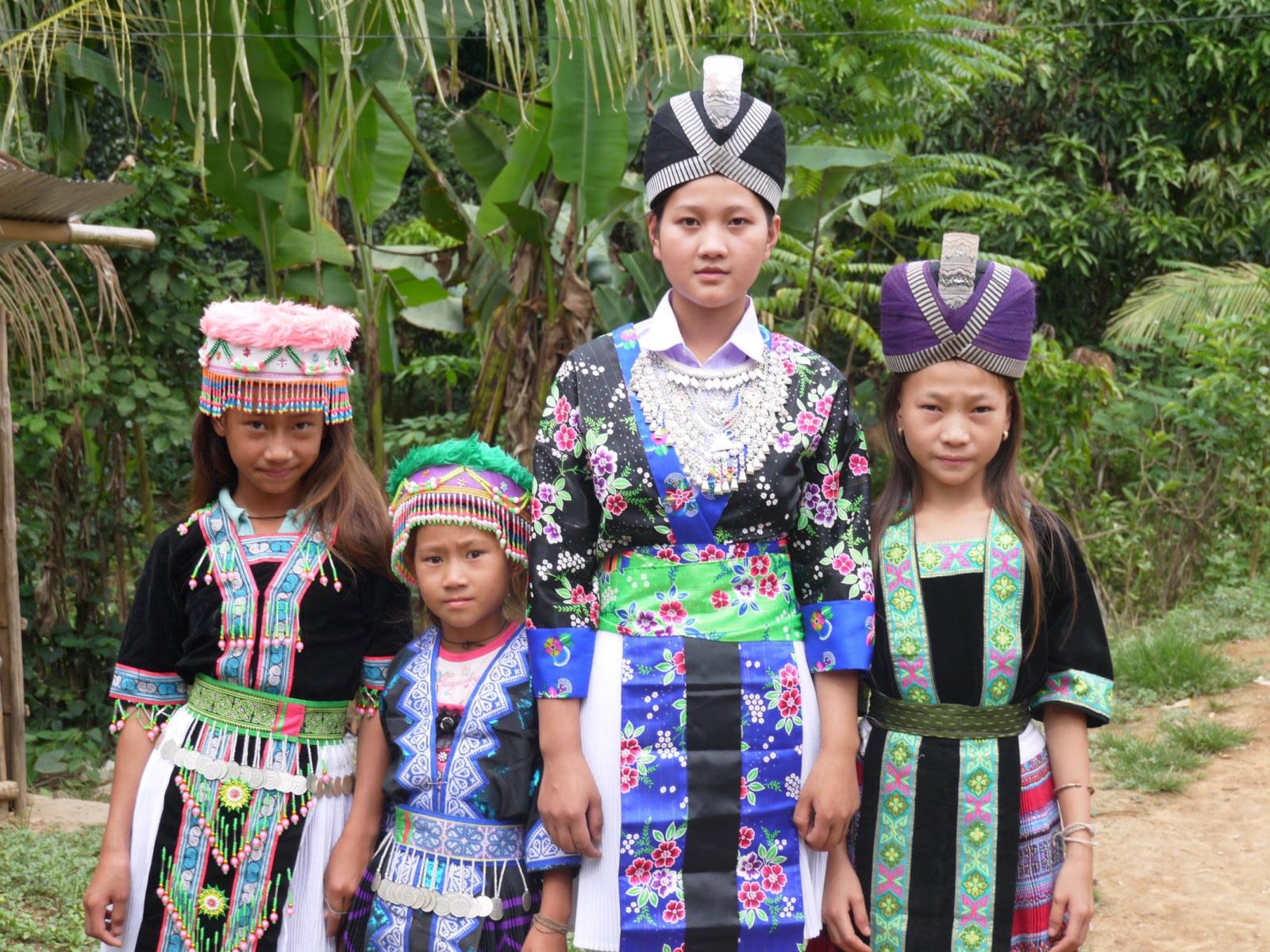 À LA RENCONTRE DES ETHNIES MINORITAIRES DU LAOS 13 JOURS